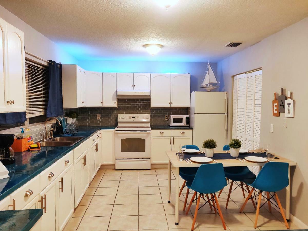 Manatee River Cottage In Historical Oldtown, Sleeps Up To 7 People Palmetto エクステリア 写真